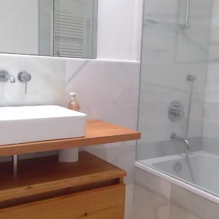 Preciosa Habitacion Doble En Atico Con Terraza * Santiago de Compostela